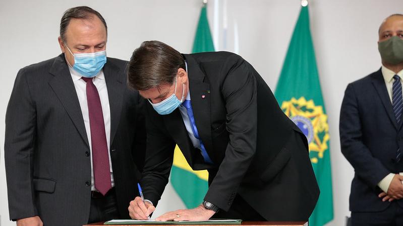 Bolsonaro vetou cinco trechos da medida provisória