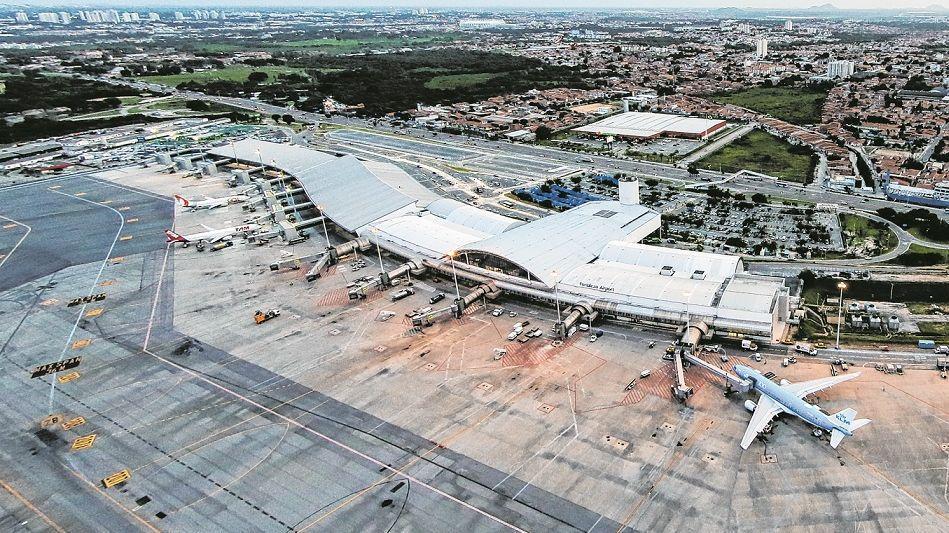 Vista aérea do Aeroporto de Fortaleza