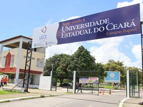Entrada da Universidade Estadual do Ceará no campus do Itaperi