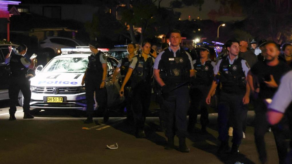 Polícia australiana após ataque em igreja