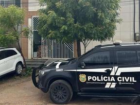 Operação Exaurimento cumpriu ordens judiciais contra os PMs nos bairros Cambeba e Cidade dos Funcionários, em Fortaleza