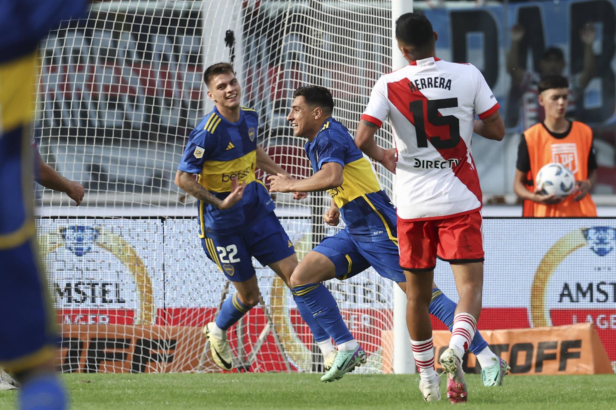Boca Juniors comemora gol contra o River Plate