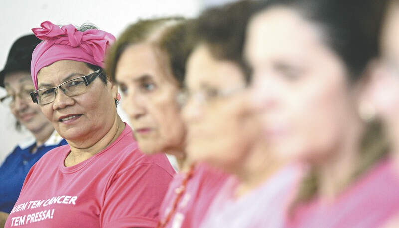 O medo da mamografia e do próprio câncer de mama é um dos obstáculos para o diagnóstico precoce da doença. A campanha Outubro Rosa, que começa amanhã, tem o objetivo de incentivar as mulheres a fazer o exame