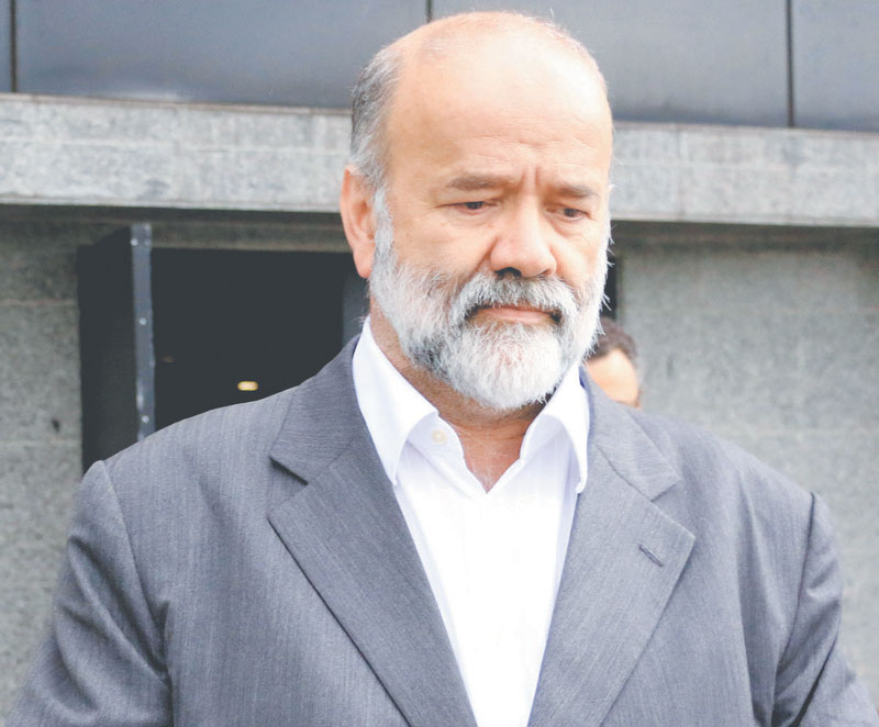A defesa do ex-tesoureiro João Vaccari e o PT divulgaram notas contestando o depoimento dado por Barusco divulgado ontem 
