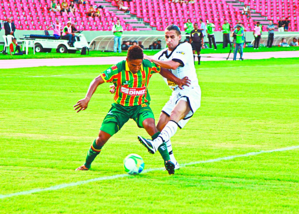 Ceará é O Novo Líder Da Série B - Jogada - Diário Do Nordeste