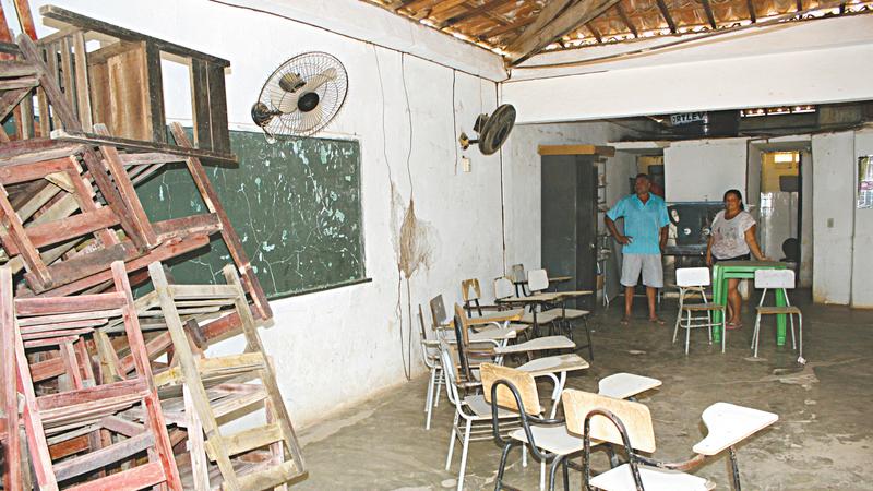 Escolas têm estrutura precária - Região - Diário do Nordeste