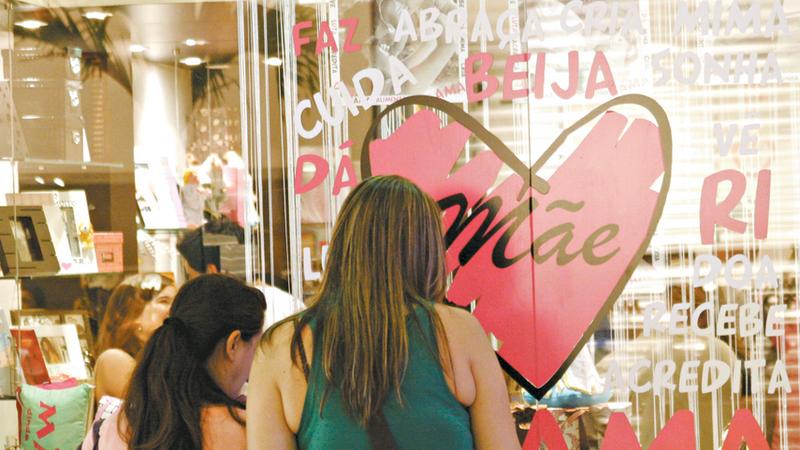 Modelo de salão de beleza por assinatura chega a Fortaleza; veja preços e  como funciona - Victor Ximenes - Diário do Nordeste