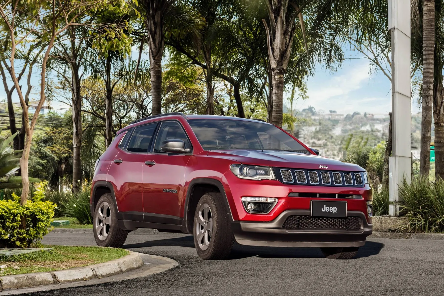 Jeep Compass está entre os mais vendidos do mês no Ceará