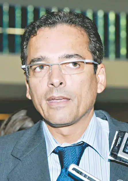 Justiça decreta prisão de Protógenes - País - Diário do Nordeste