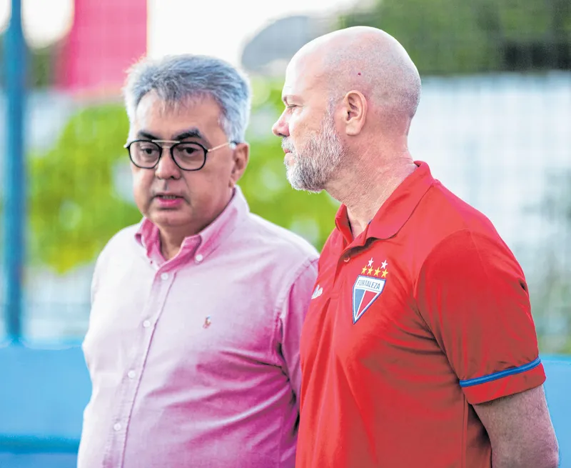 Zago conversou com o executivo de futebol do Fortaleza, Sérgio Papellin, sobre o planejamento para o ano de 2018