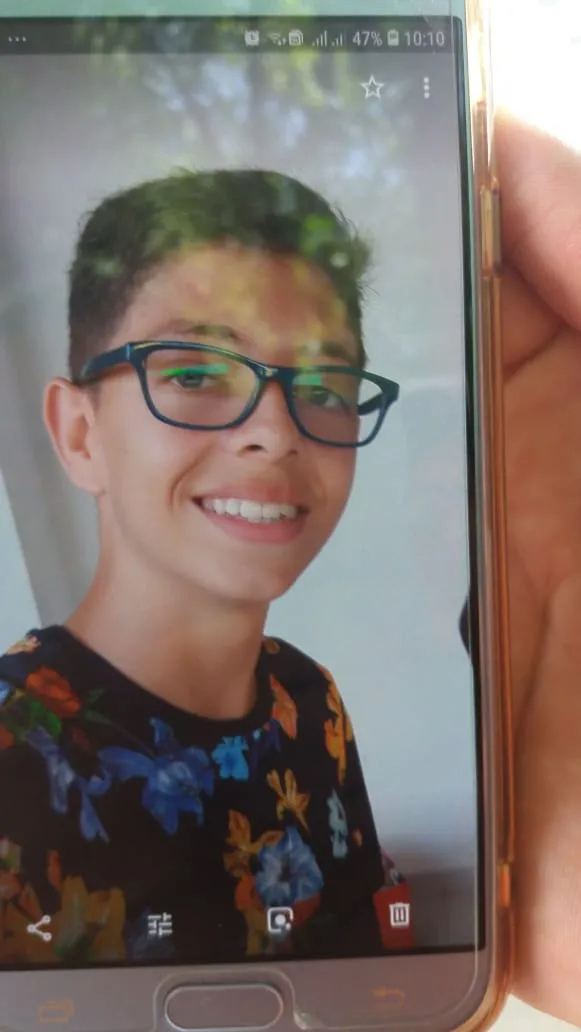 Batista saiu de casa com o filho Vinícius de Sousa Magalhães, de 14 anos