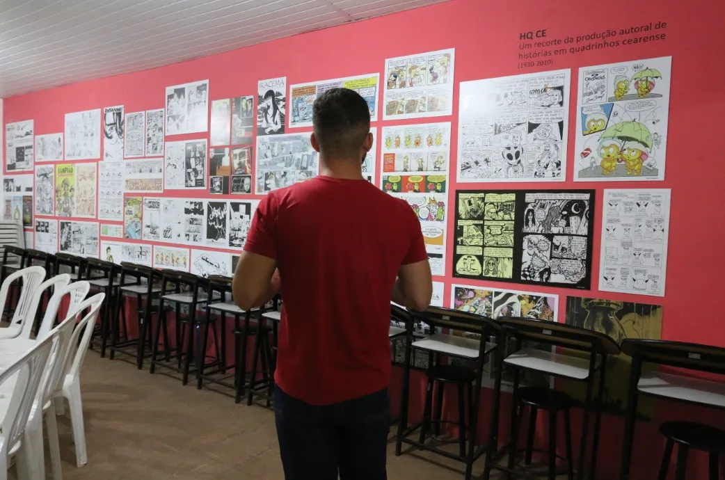 A Biblioteca Municipal Dolor Barreira é um equipamento da Prefeitura de Fortaleza, coordenado pela Secretaria Municipal da Cultura de Fortaleza (Secultfor) e todas as suas atividades são gratuitas.