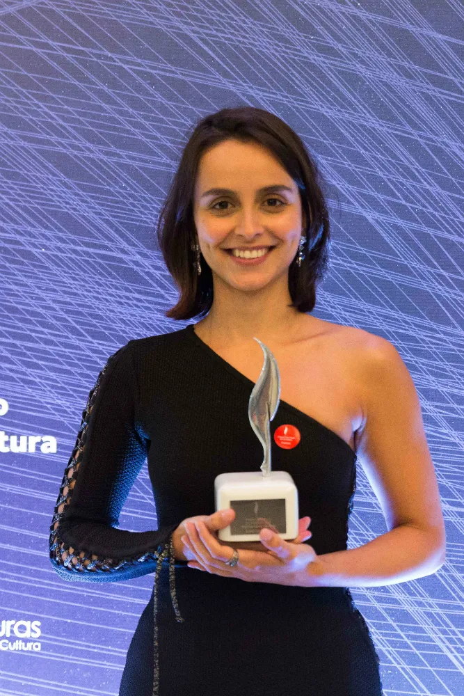 Estreante, Aline Bei é vencedora do Prêmio São Paulo de Literatura