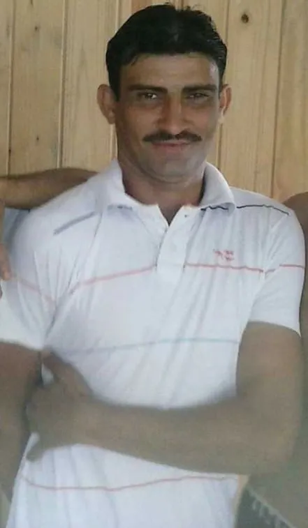Antônio Flávio Moura da Cruz trabalhava construindo casas e foi assassinado no seu local de trabalho, segundo a família.