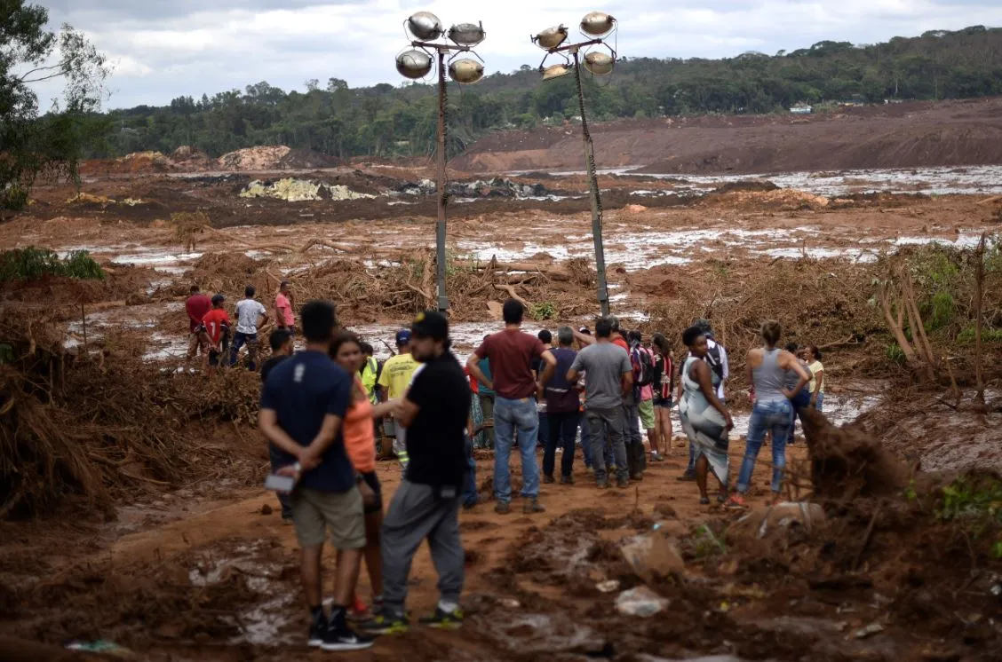 As buscas foram retomadas neste domingo (27)