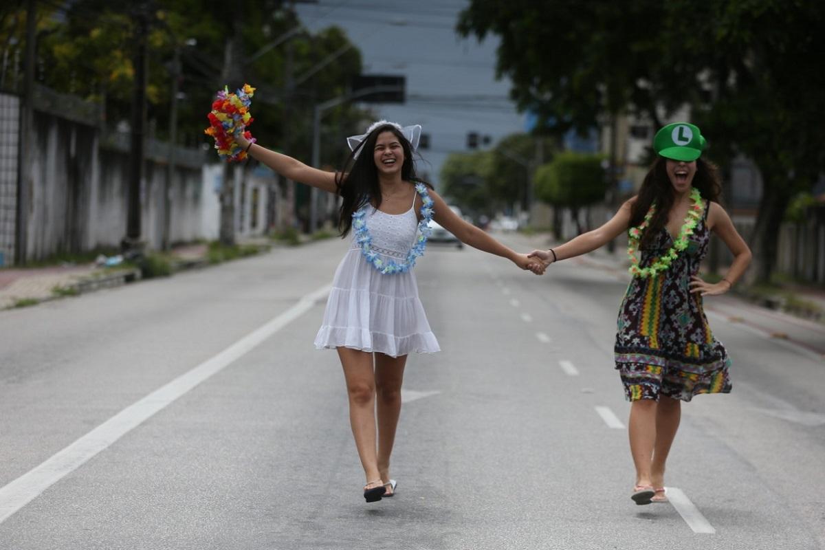 Fantasias improvisadas para aproveitar o Carnaval 2019; confira