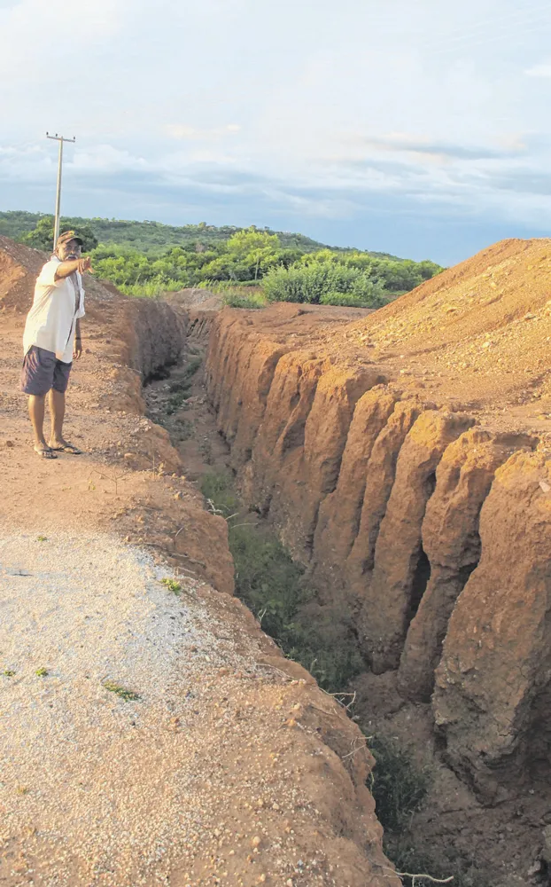 Moradores de Quiterianópolis sofrem com os efeitos daninhos da exploração de minério