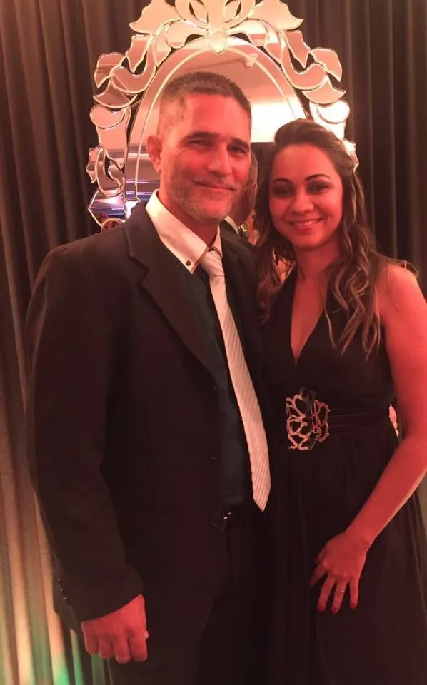 Com o casal moravam dois filhos deles, uma filha de Renata de outro relacionamento, e um sobrinho de Cláudio