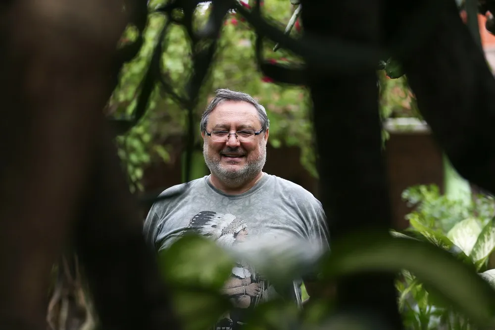 Padre Rino é médico psiquiatra referência no grande Bom Jardim