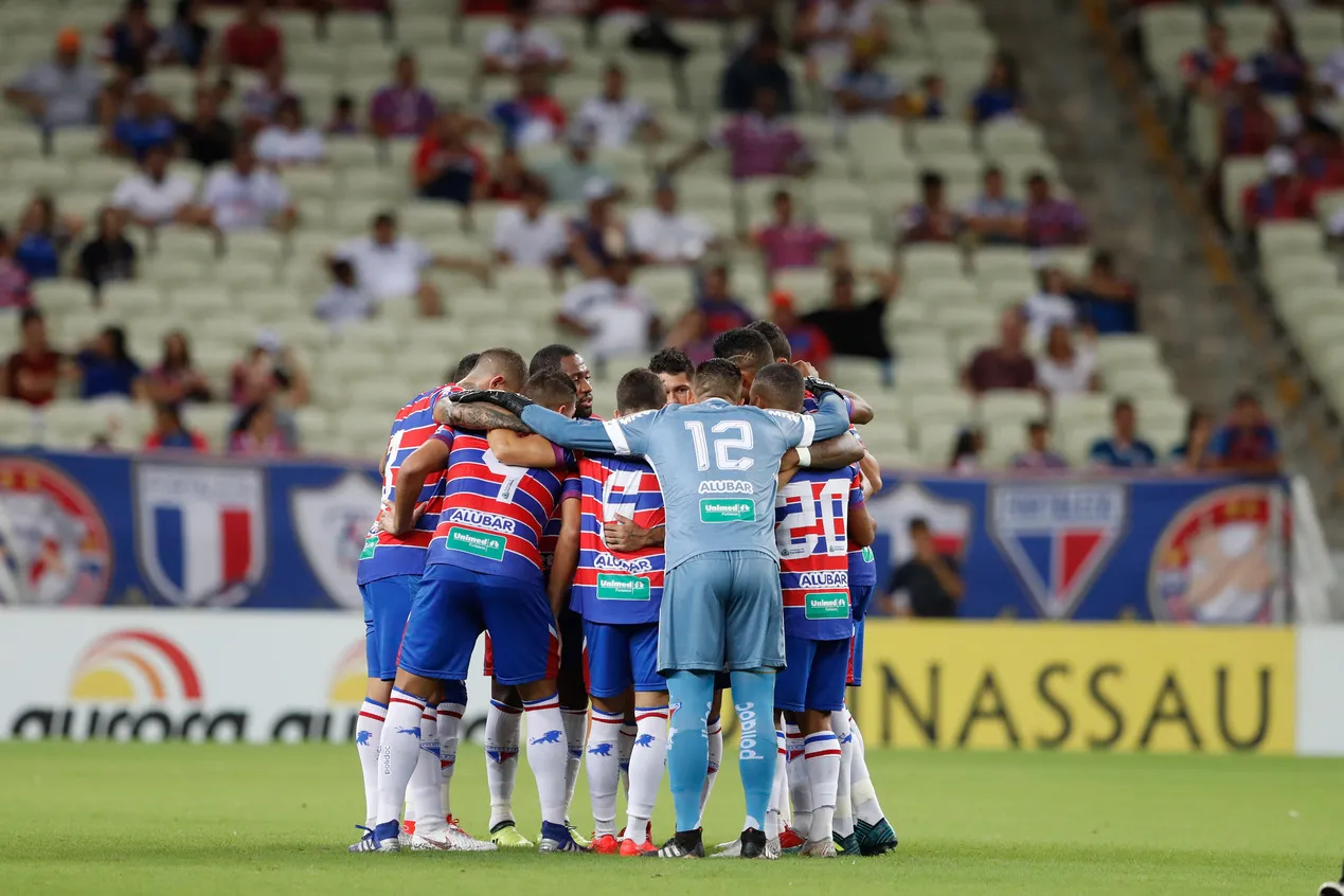 Disputando a Copa do Nordeste, time comandado por Ceni perdeu apenas uma partida em 10 disputadas