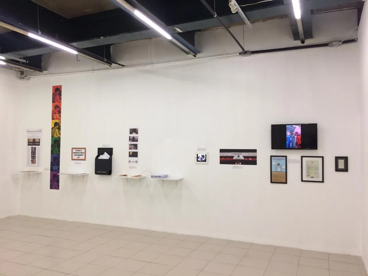 Instalação apresentava perfomances que os artistas realizaram antes do próprio casamento