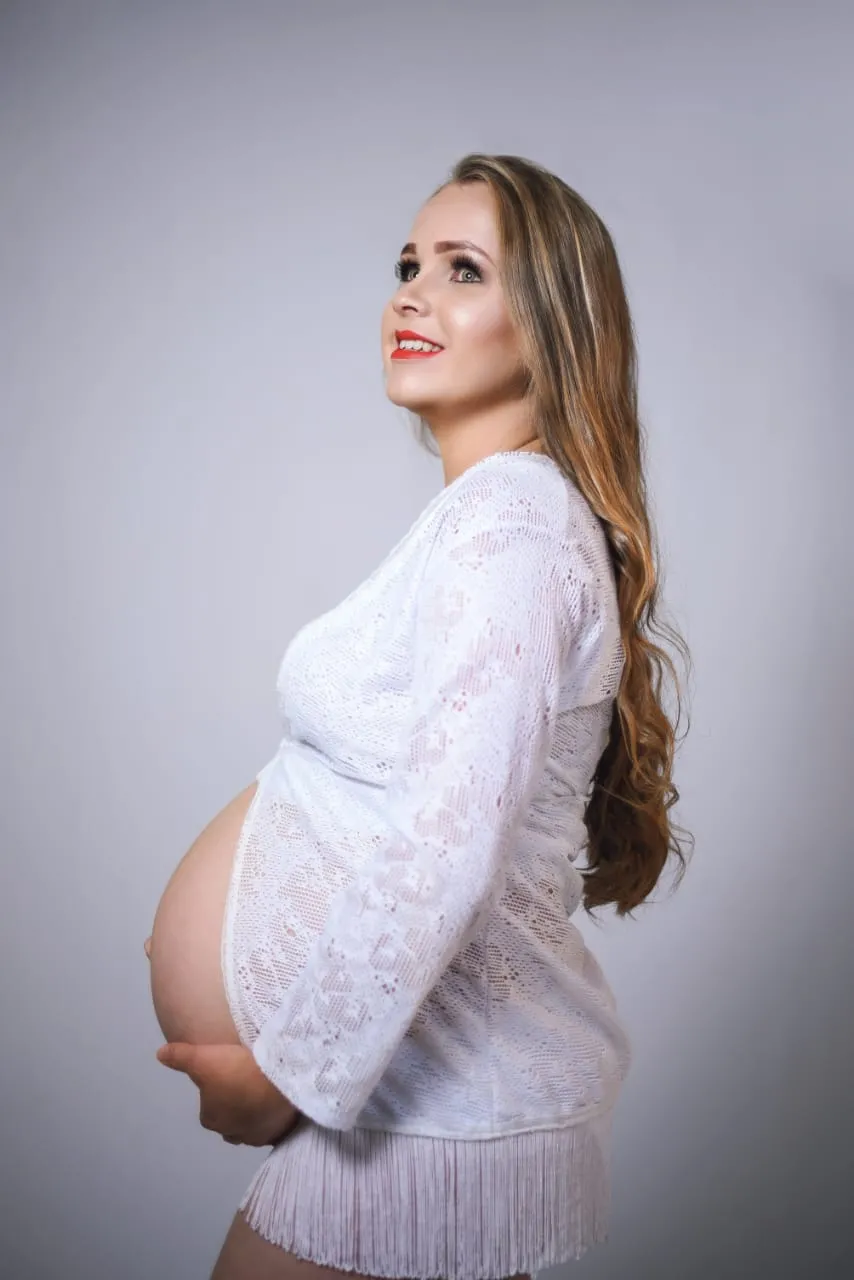 Gisele Leitão teve o bebê na enfermaria do Hospital de Ubajara