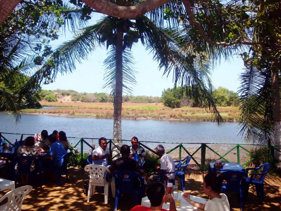 Imagem da notícia: Justiça determina demolição do restaurante “Zé do Mangue” e remoção de famílias na Sapiranga