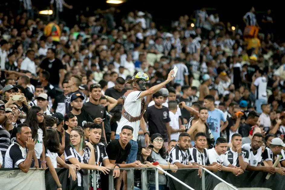 Mais de 10 mil ingressos vendidos para Ceará x Palmeiras - Jogada ...
