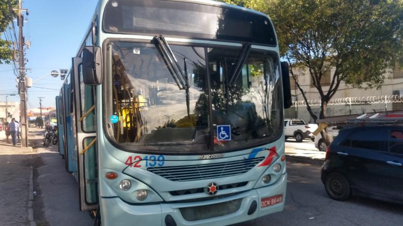 ônibus coletivo pertencente a frota de transporte pública de Fortaleza