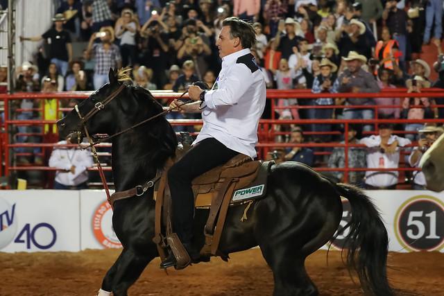 Abertura do rodeio da 64ª Festa do Peão de Boiadeiro de Barretos.