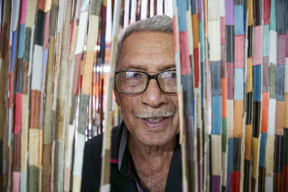 O mestre no Museu do Ciclo do Couro