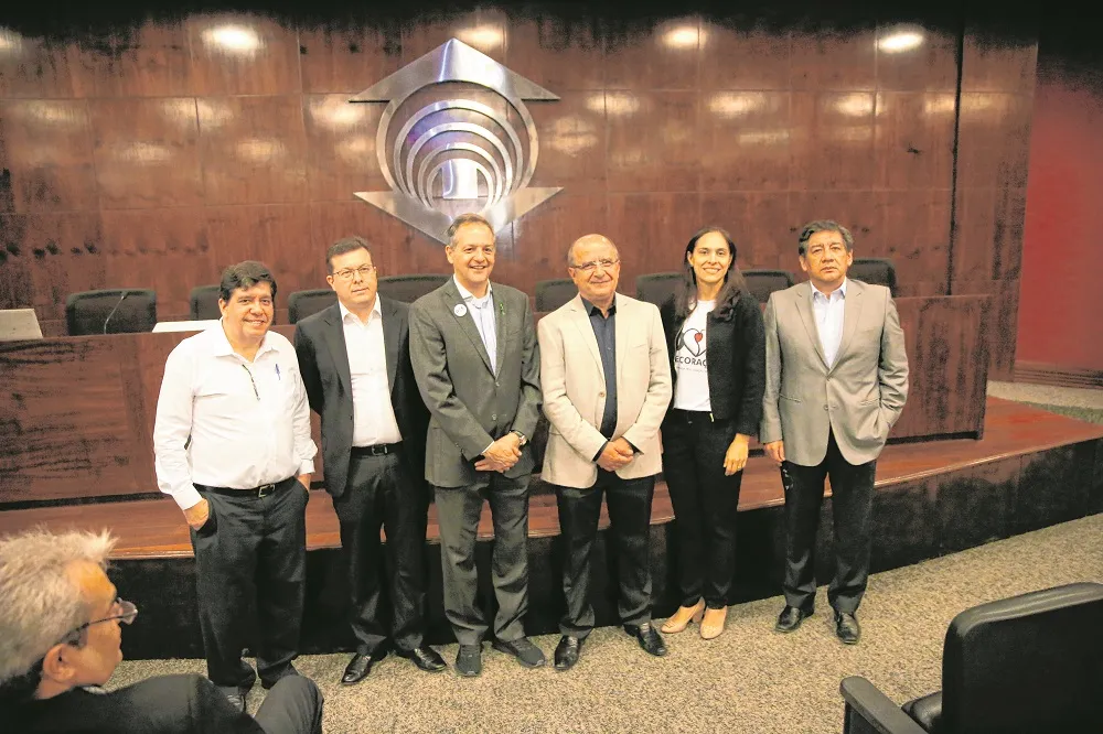 O fórum aconteceu no auditório da Biblioteca da Universidade de Fortaleza
