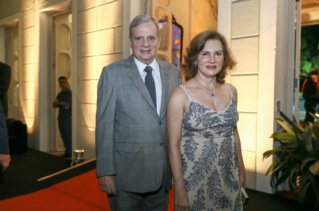 O senador Tasso Jereissati e Renata Queiroz Jereissati