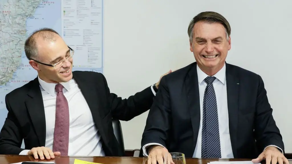 capa da noticia