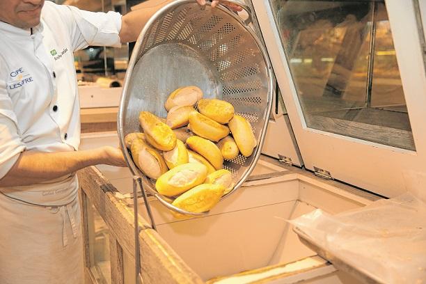 Campanha Mais Pão, menos Pandemia 