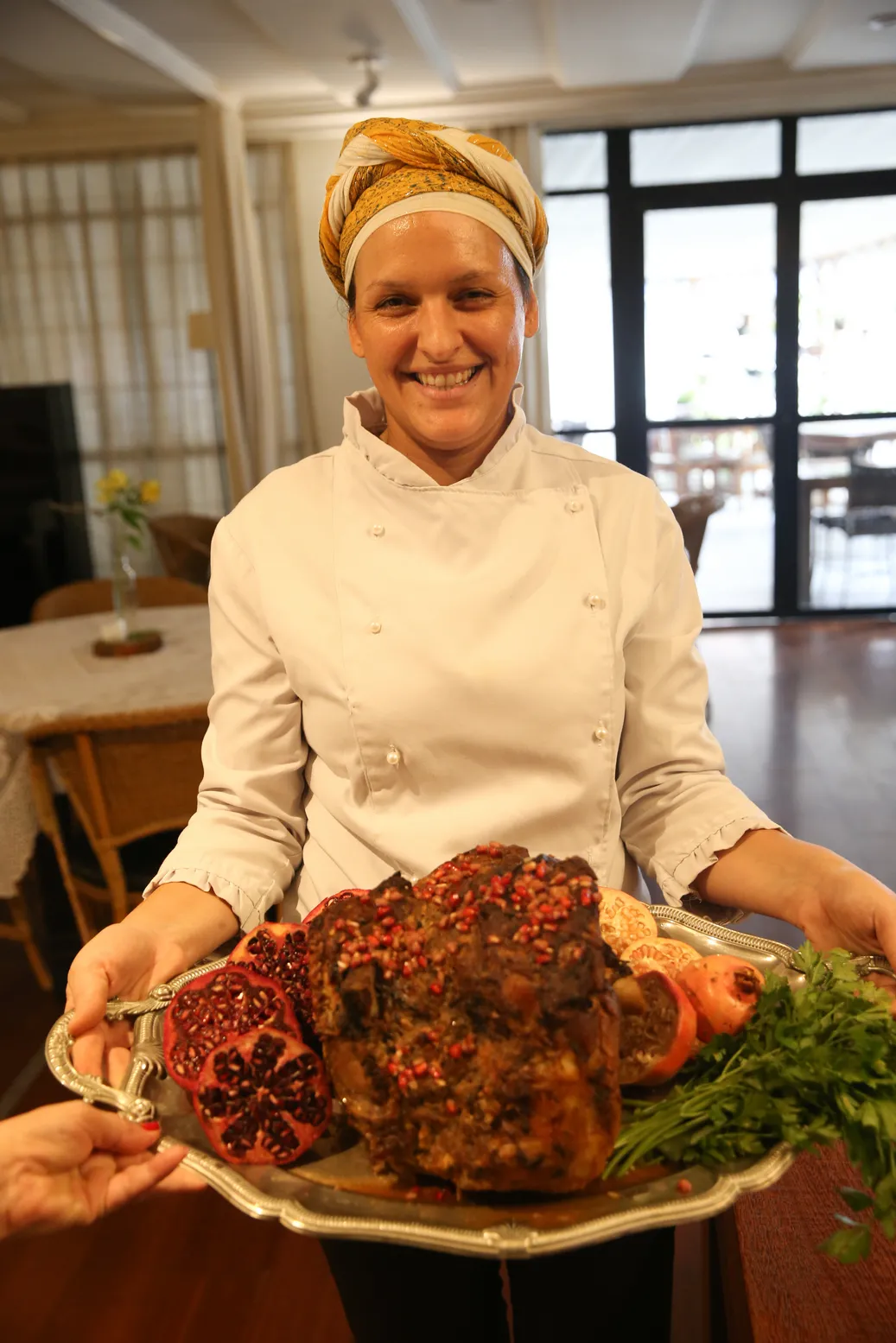 A Chef Liliane Pereira apresenta a proposta d'O Banquete para o Réveillon