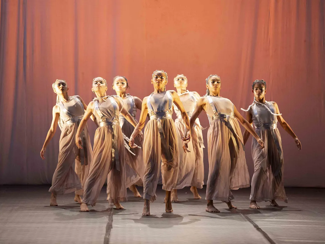 Bailarinas da Edisca em espetáculo