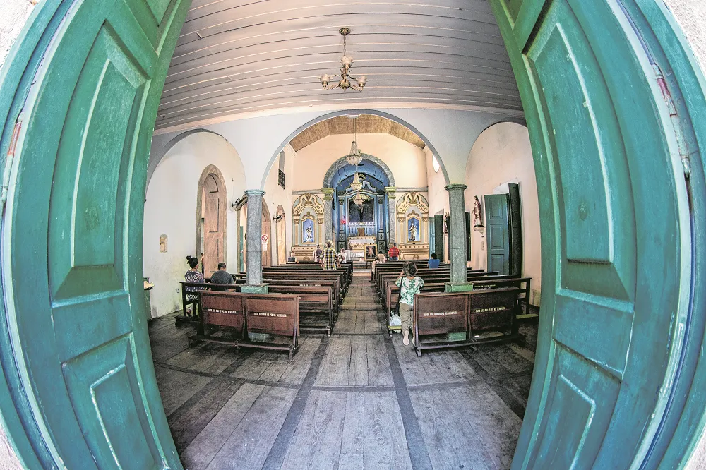 Na Igreja do Rosário, no Centro, foram encontradas ossadas de aproximadamente 50 pessoas