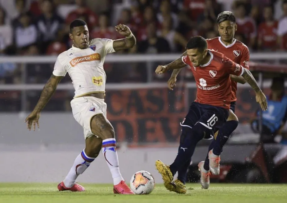 Fortaleza enfrentou o Independiente, na Argentina, em 2020