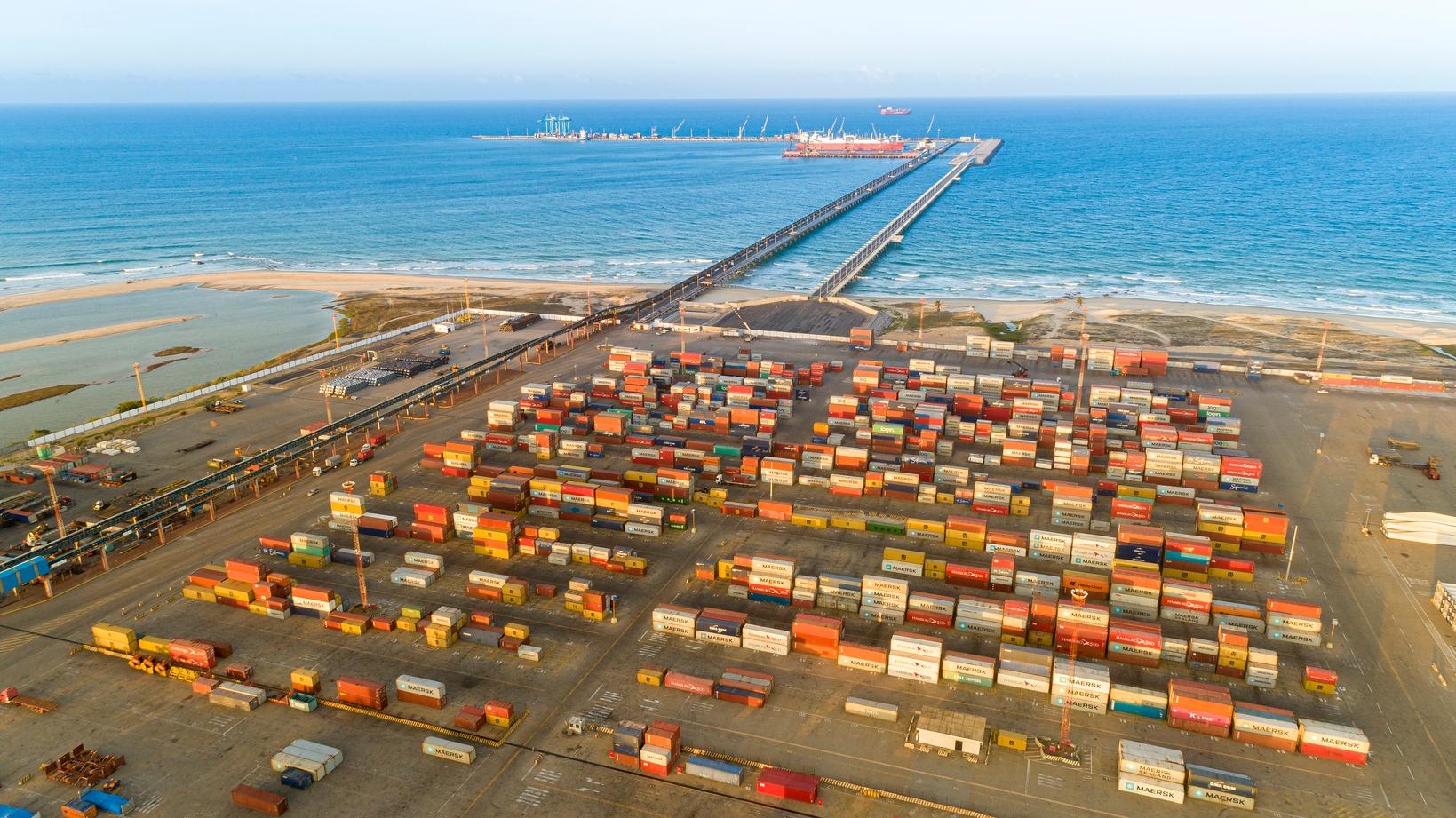 Movimentação de longo curso no Porto do Pecém cresce 109% - Negócios - Diário do Nordeste
