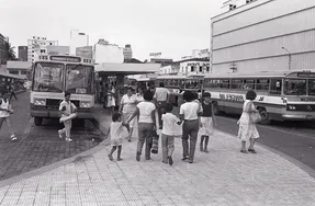 Até então, era necessário ir dos bairros ao Centro para o destino final.