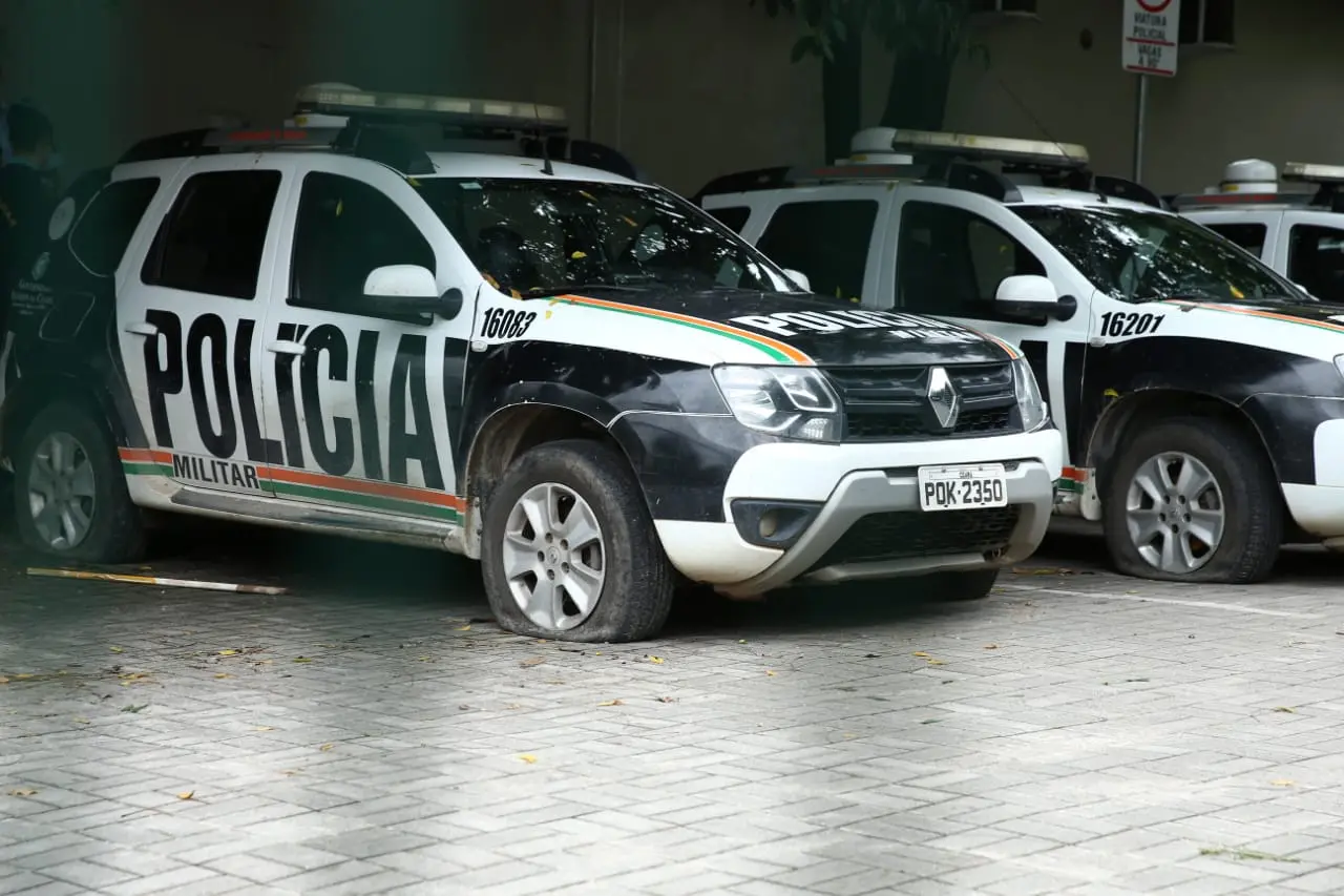 Imagem da notícia Batalhões da Polícia Militar têm operações comprometidas em Fortaleza e Região Metropolitana