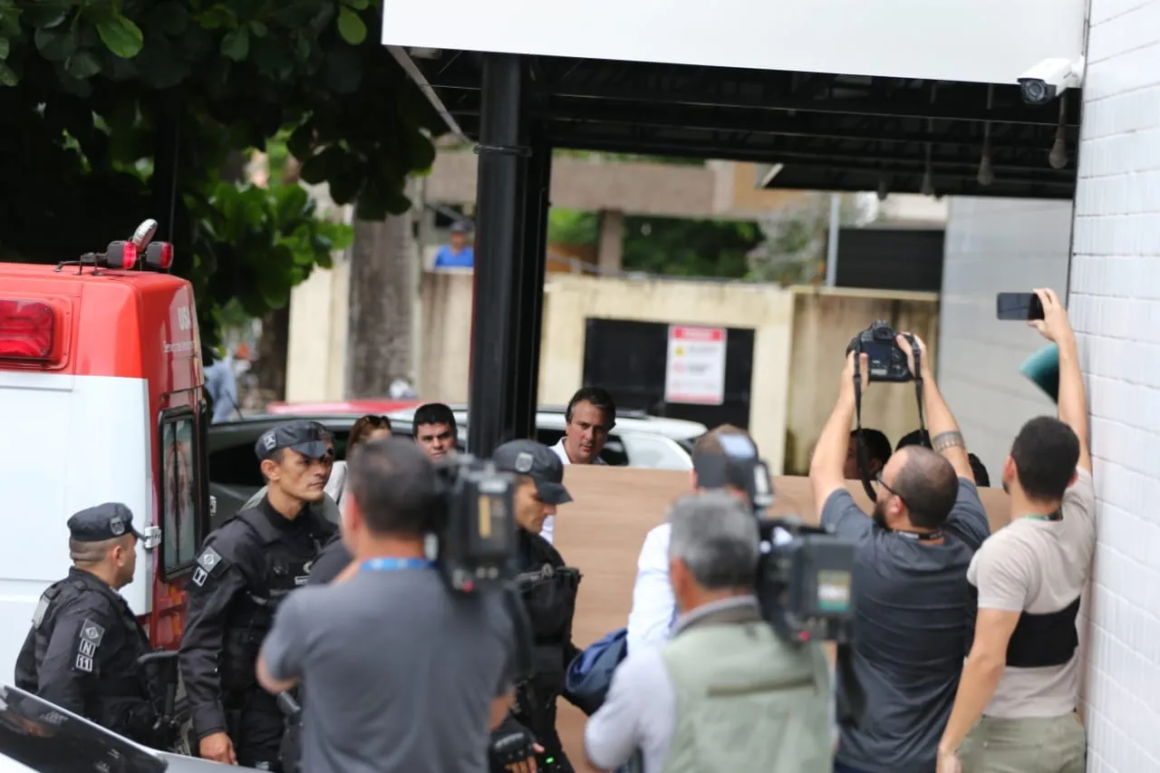 O governador acompanhou a chegada de Cid a Fortaleza