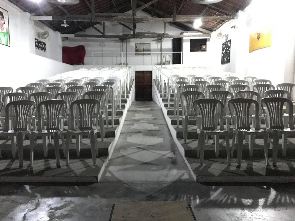 Área interna do Teatro da Praia