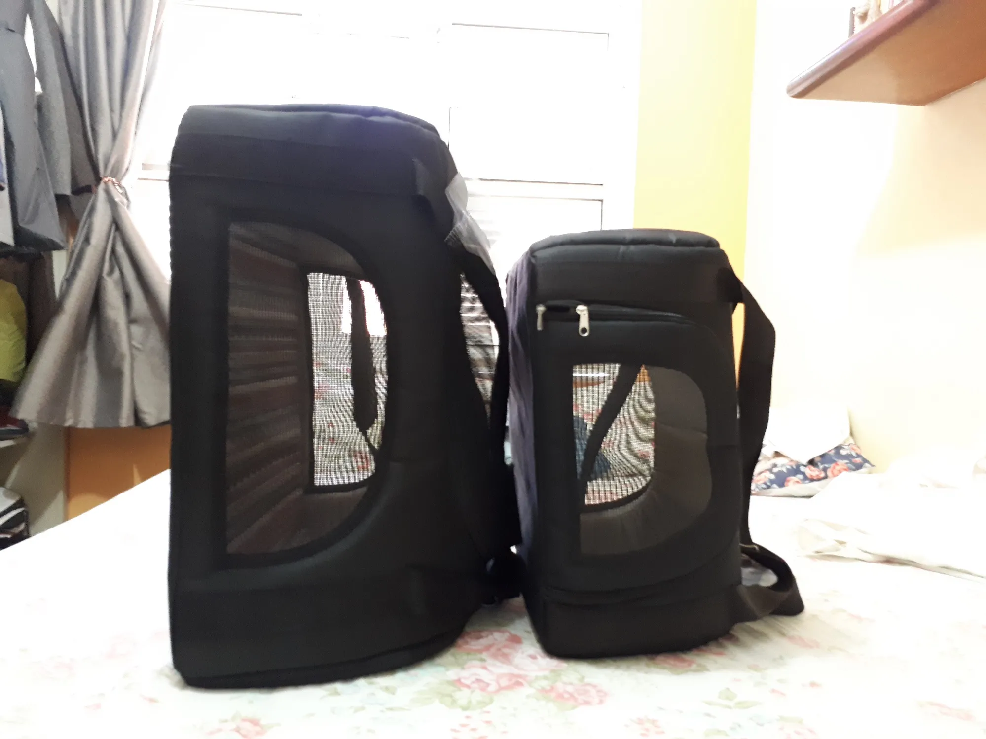 Sem padrão único para as caixas de transporte, às vezes é preciso ter mais de uma para cada trecho com companhias diferentes