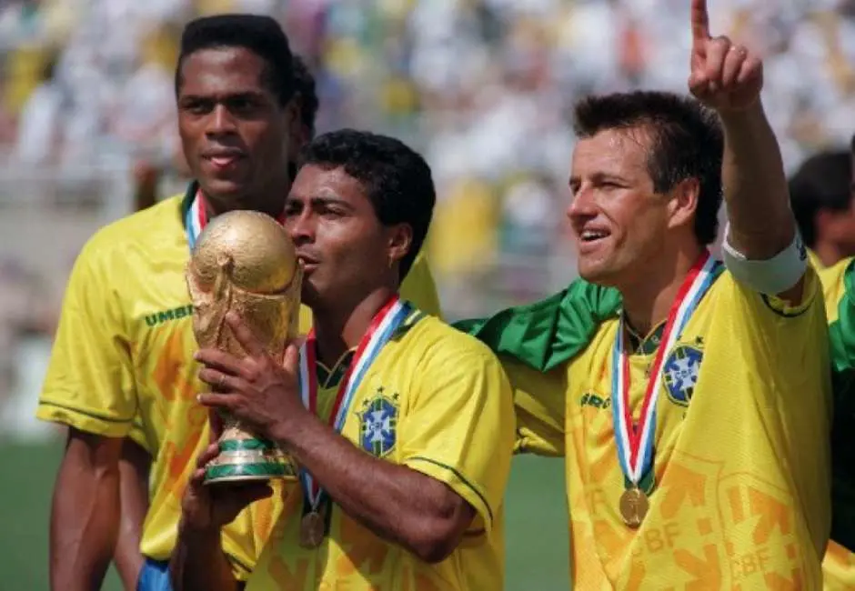 Imagem da notícia TV Verdes Mares transmite título do Brasil na Copa do Mundo de 1994 no próximo domingo (26)