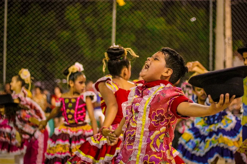 Abrangendo diferentes públicos de participantes e apreciadores, festejos juninos movimentam cultura e economia do Ceará