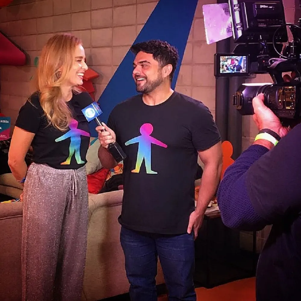 Daniel Viana entrevista Angélica