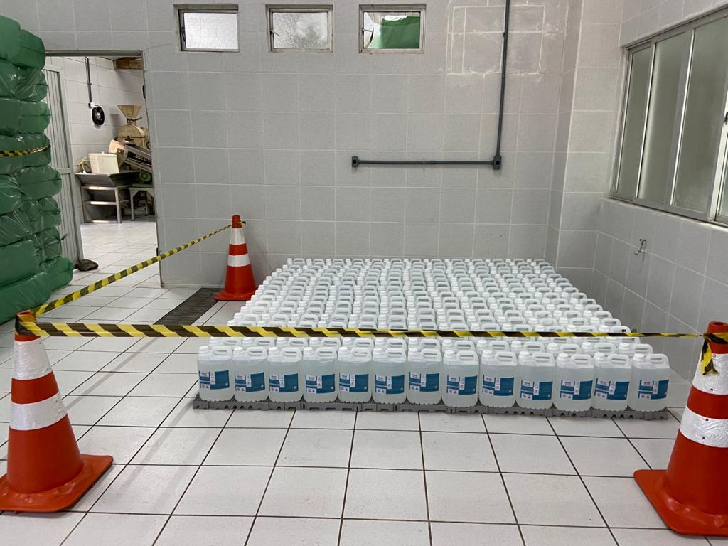 Nutec produz álcool 70% no Ceará