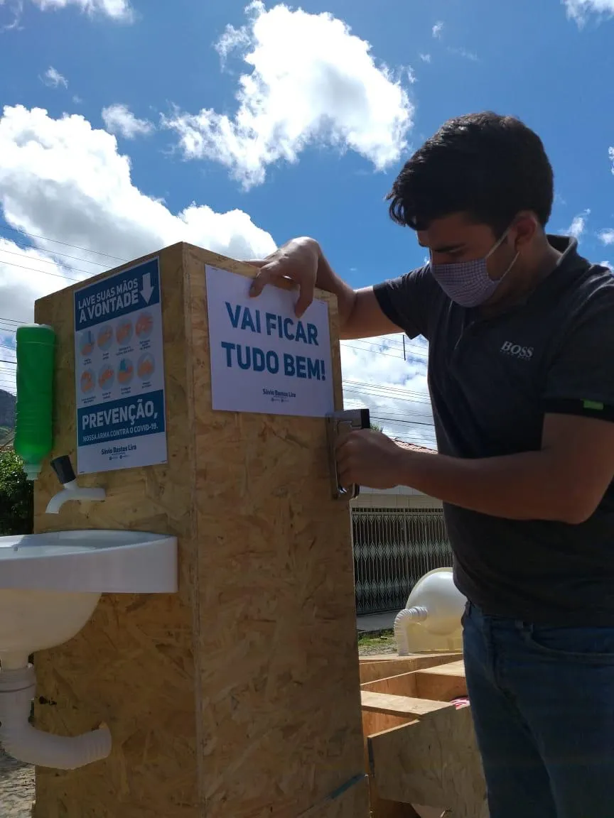 As pias foram colocadas no último dia 3 em pontos de grande aglomeração da cidade - uma próxima a Casa Lotérica; outras na Caixa Econômica e a última no polo comercial de Itapajé.